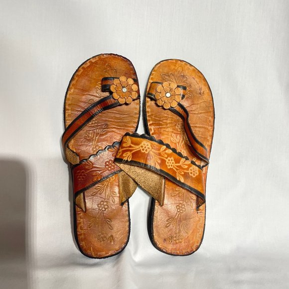Hand-tooled leather Mexican artisanal sandals Size 4 (6,5 - 7) - Picture 3 of 7
